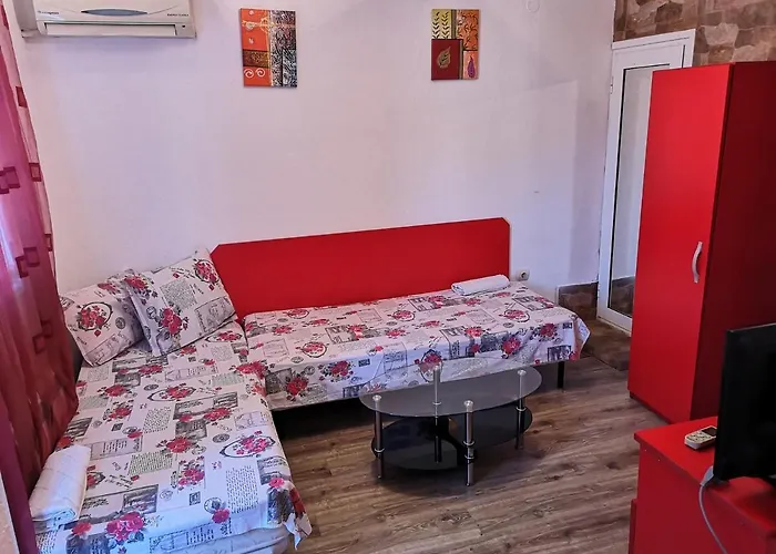 Merilyn Petrich 3* Petrič